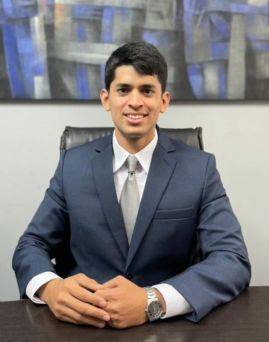 Dr. Luis Iván González Vega